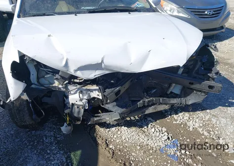 2010 Hyundai Elantra Gls z USA, uszkodzony, nr VIN KMHDU4AD7AU863303